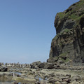 鼻頭角-浮潛區旁的山壁.jpg