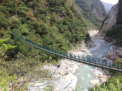 2013-03-01 12.06.42.jpg