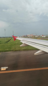 VID_20190812_175142.mp4