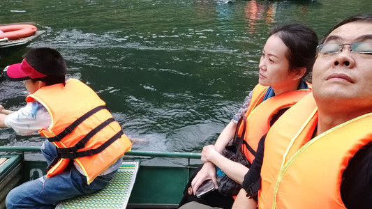 VID_20191130_135455.mp4